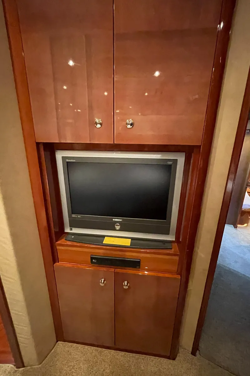 Slide: The Image of Azimut 74 2004 - 119