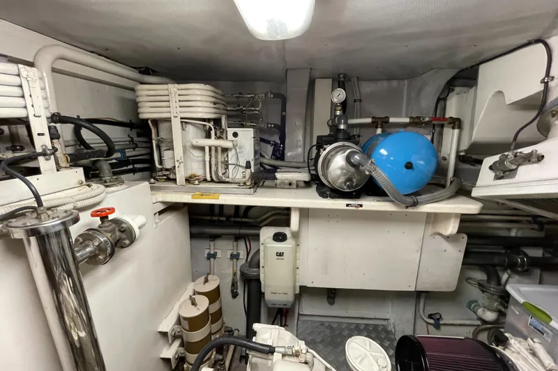 Slide: The Image of Azimut 74 2004 - 147