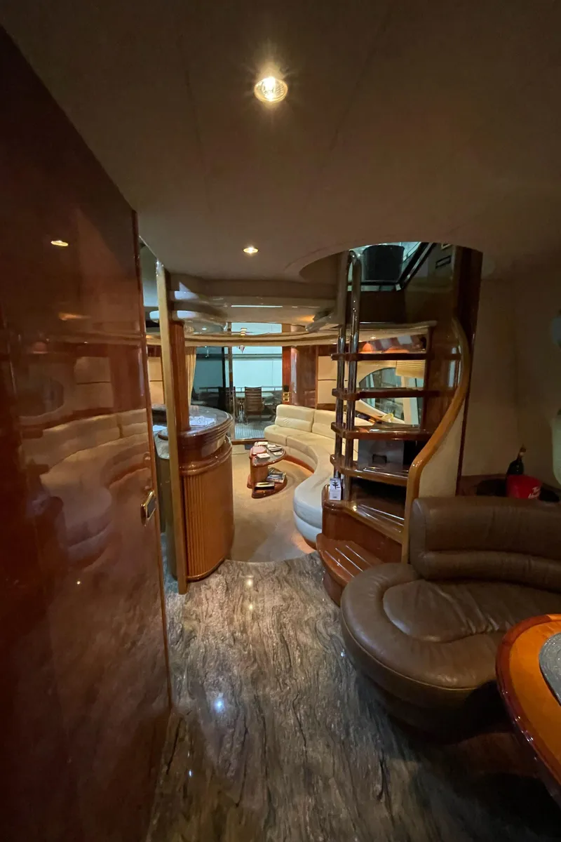 Slide: The Image of Azimut 74 2004 - 73