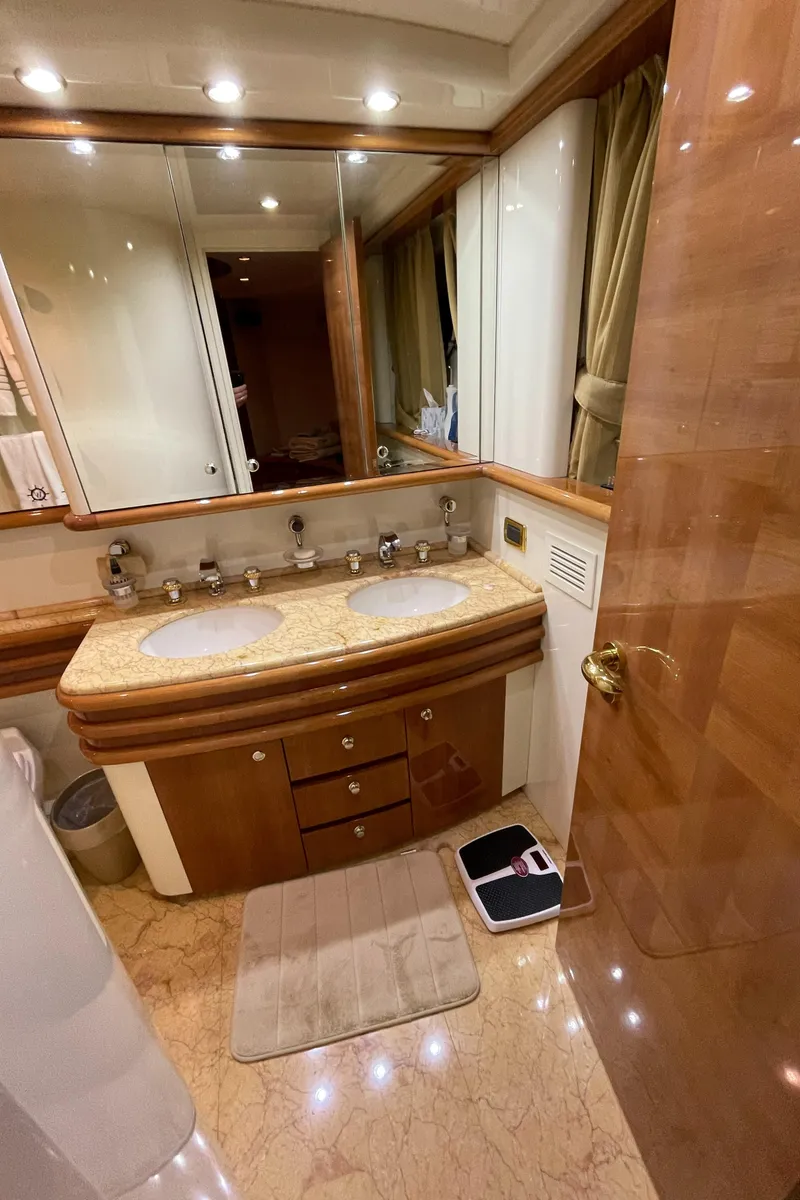 Slide: The Image of Azimut 74 2004 - 97