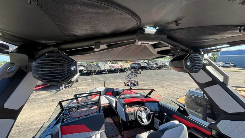 Slide: The Image of Tigé Z5 2026 - 50