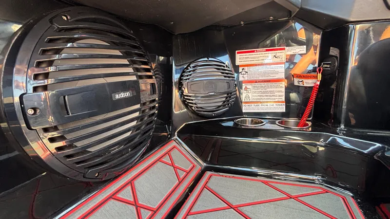 Slide: The Image of Tigé Z5 2026 - 55