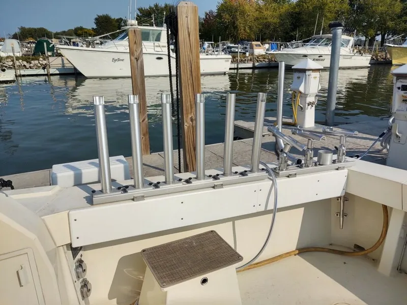 Slide: The Image of Viking 45 Convertible 1988 - 10