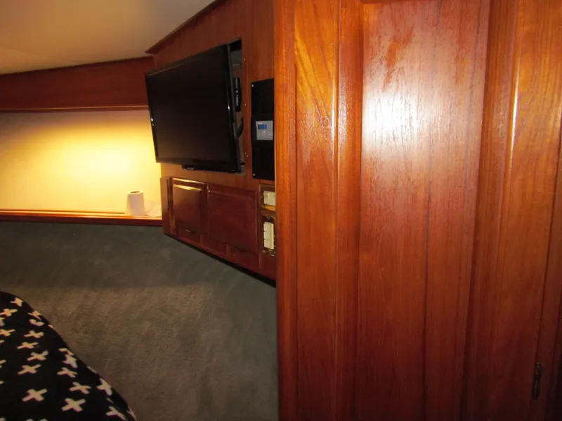 Slide: The Image of Viking 45 Convertible 1988 - 19