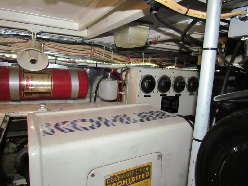 Slide: The Image of Viking 45 Convertible 1988 - 49