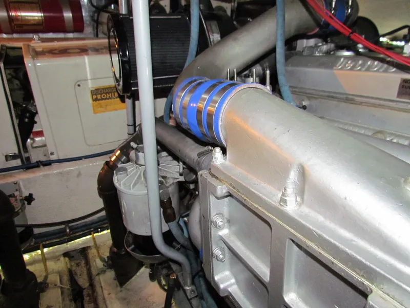 Slide: The Image of Viking 45 Convertible 1988 - 55