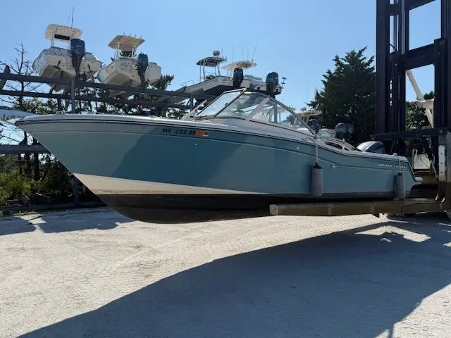 The Image of Grady-White Freedom 235 2018 - 0