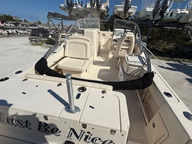 Slide: The Image of Grady-White Freedom 235 2018 - 6