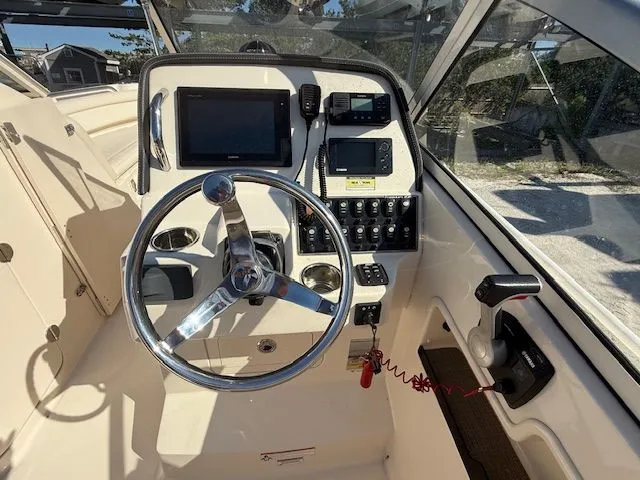 Slide: The Image of Grady-White Freedom 235 2018 - 7