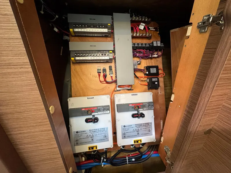 Slide: The Image of Lagoon 46 2022 - 109