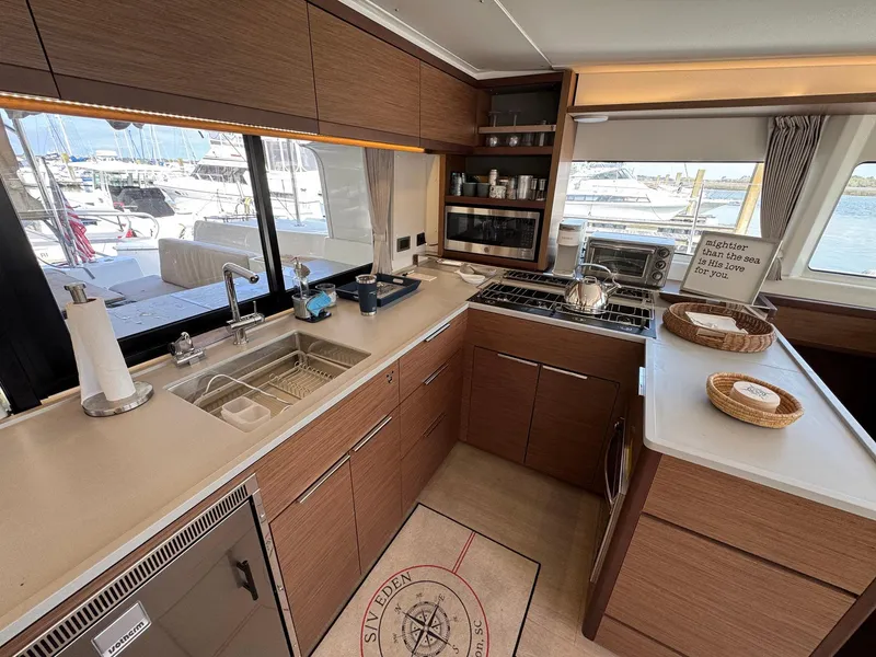 Slide: The Image of Lagoon 46 2022 - 64