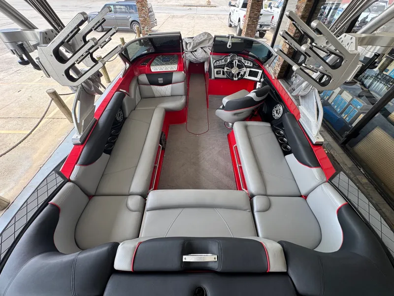 Slide: The Image of MasterCraft X30 2014 - 10