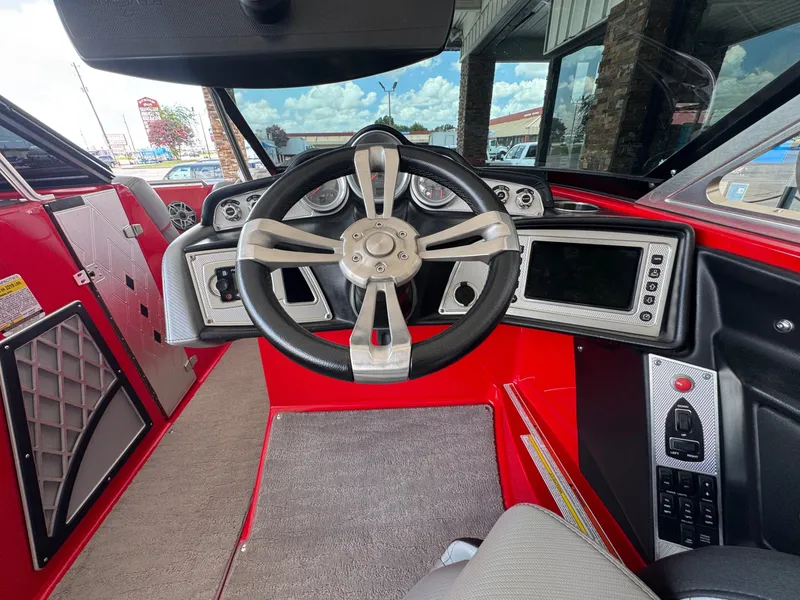 Slide: The Image of MasterCraft X30 2014 - 13