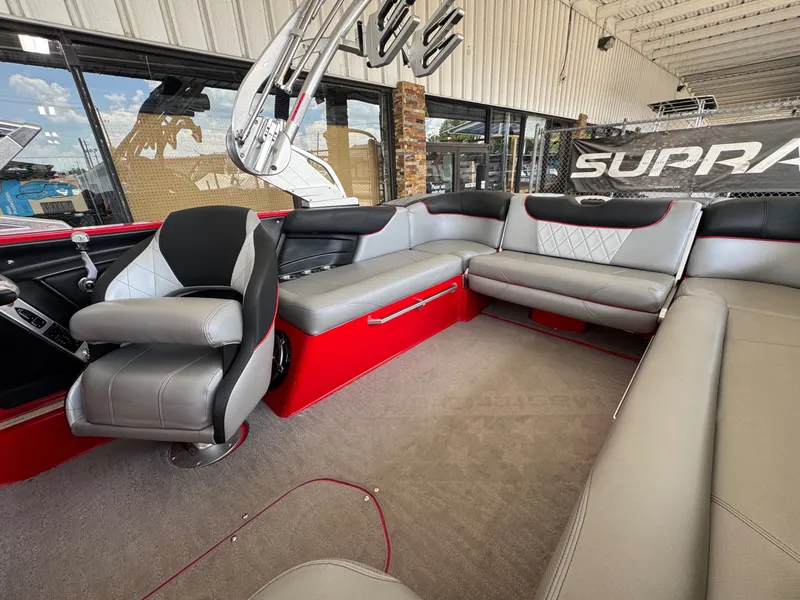 Slide: The Image of MasterCraft X30 2014 - 21