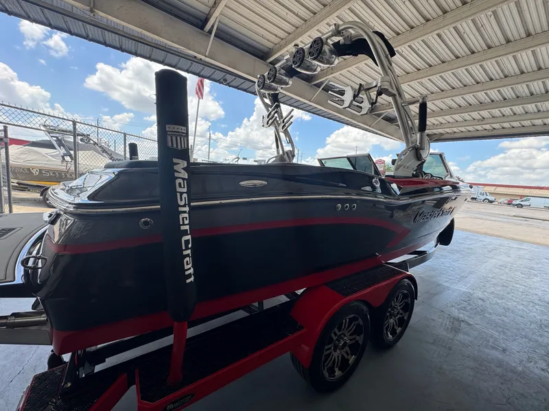 Slide: The Image of MasterCraft X30 2014 - 4