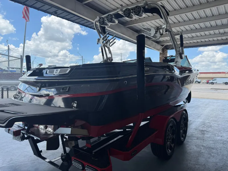 Slide: The Image of MasterCraft X30 2014 - 6