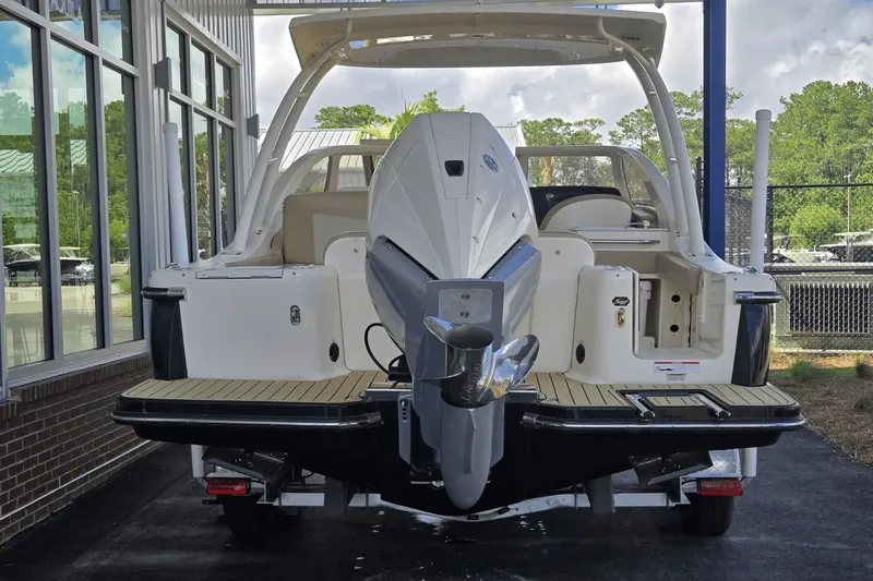 Slide: The Image of Scout 240 Dorado 2022 - 2