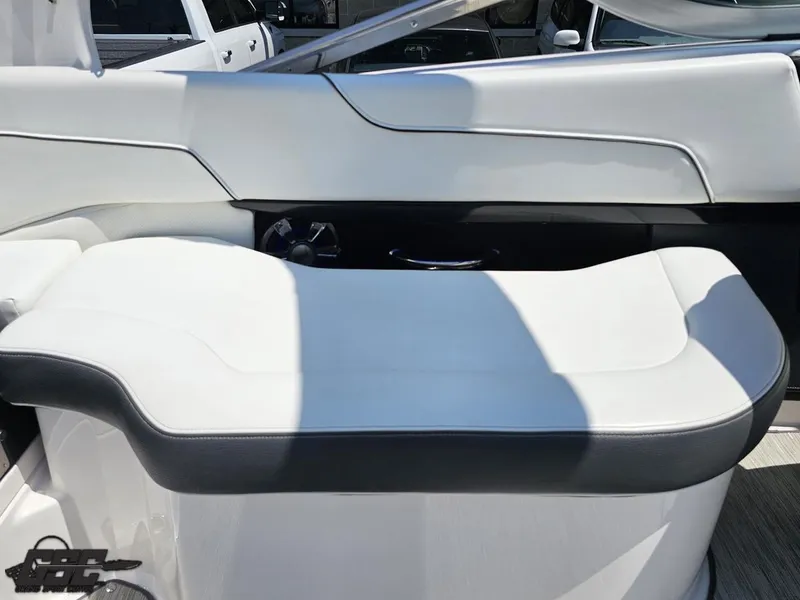 Slide: The Image of Regal 2300 Bowrider 2018 - 109