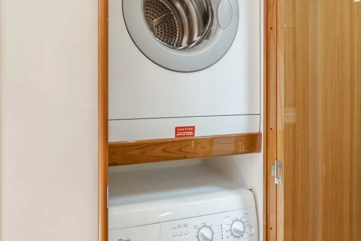 Slide: The Image of 2008 Viking 52 Sport Coupe Endurance - 19