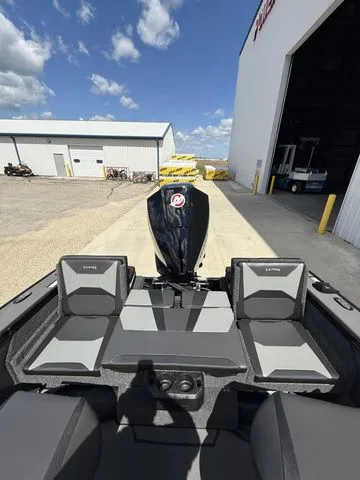 Slide: The Image of Lund 1875 Crossover XS 2026 - 7