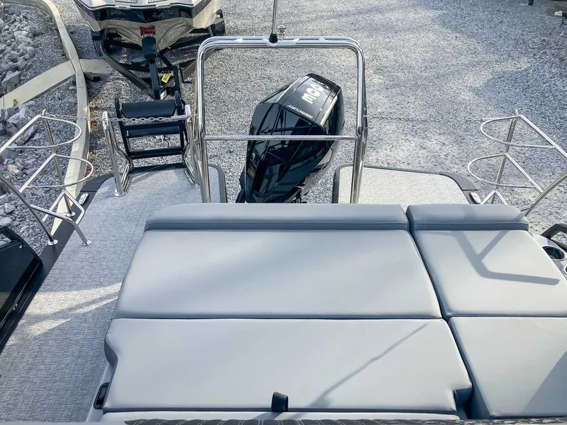 Slide: The Image of Harris Solstice 250 SLDH 2025 - 21