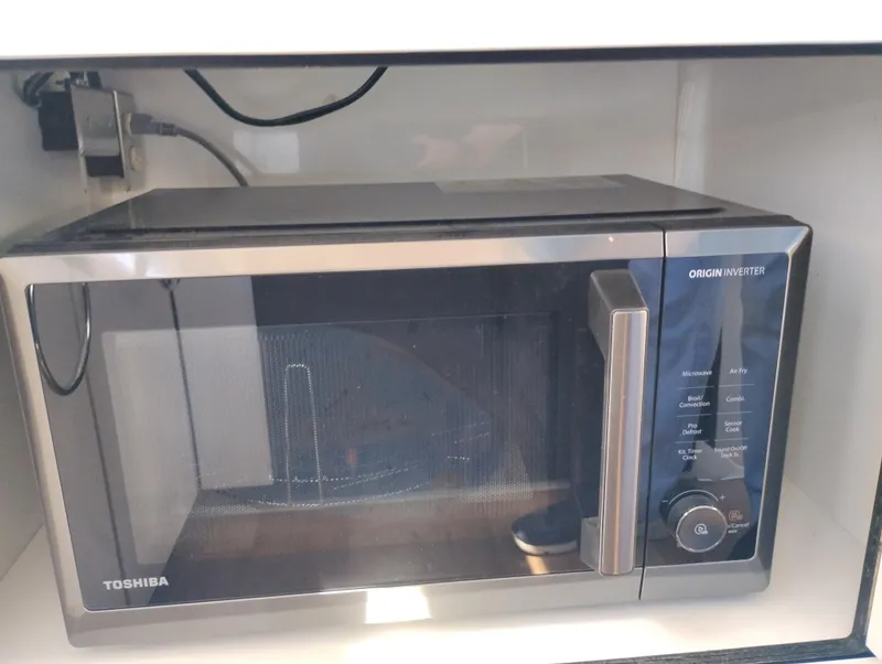 Slide: The Image of Toshiba Origin Inverter microwave inside Bayliner 4388 Motoryacht, 1992 model. - 21