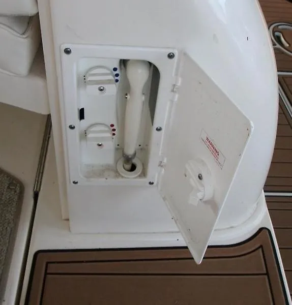 Slide: The Image of Control panel on a 2001 Sea Ray 340 Sundancer boat. - 48
