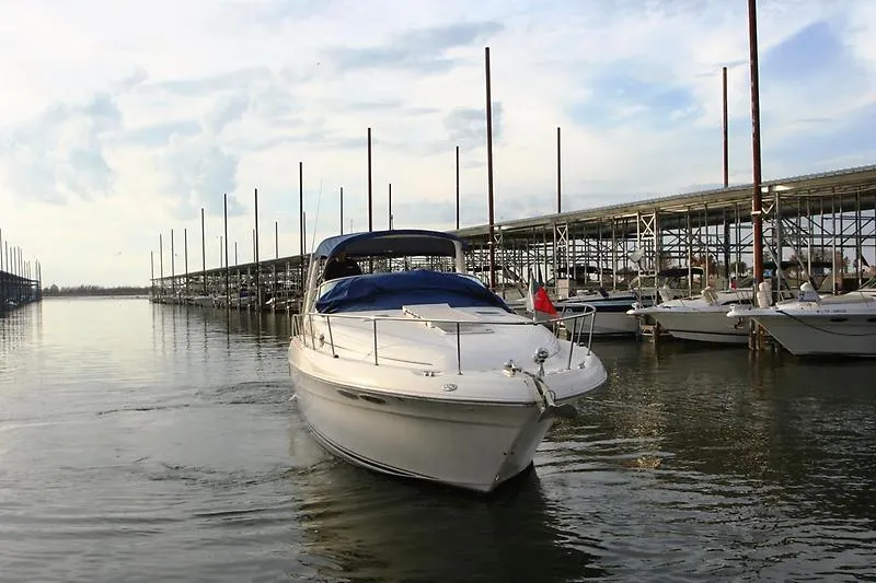 Slide: The Image of Sea Ray 340 Sundancer 2001 - 69