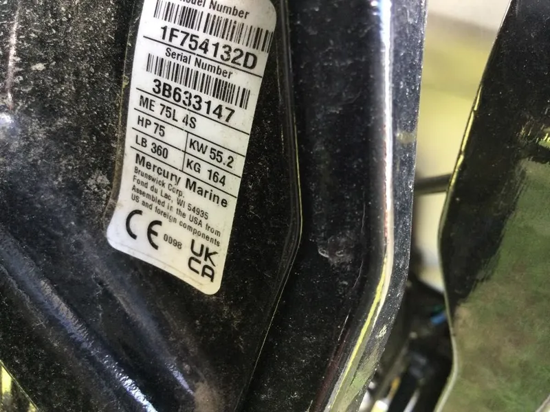 Slide: The Image of Tracker Pro Team 175 2025 - 9