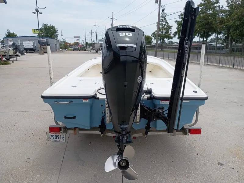 Slide: The Image of Mako 18 LTS 2018 - 7