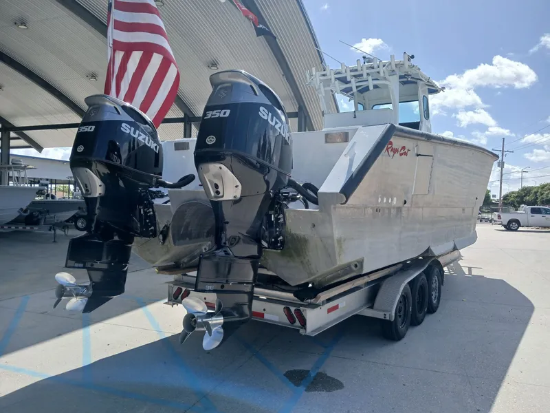 Slide: The Image of Razor Cat 37cc 2023 - 13