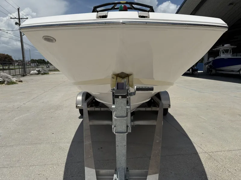 Slide: The Image of Regal 22 FasDeck 2018 - 12