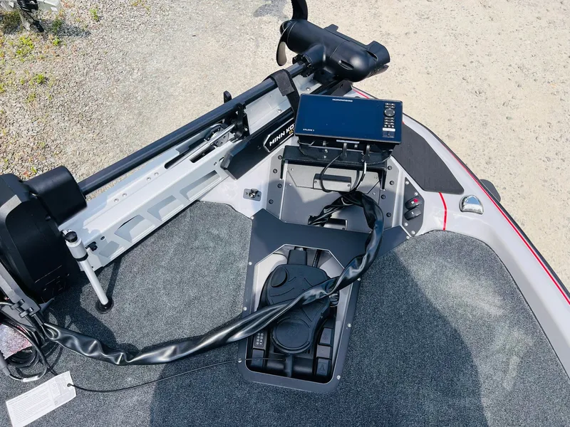 Slide: The Image of Skeeter ZXR20 2025 - 28