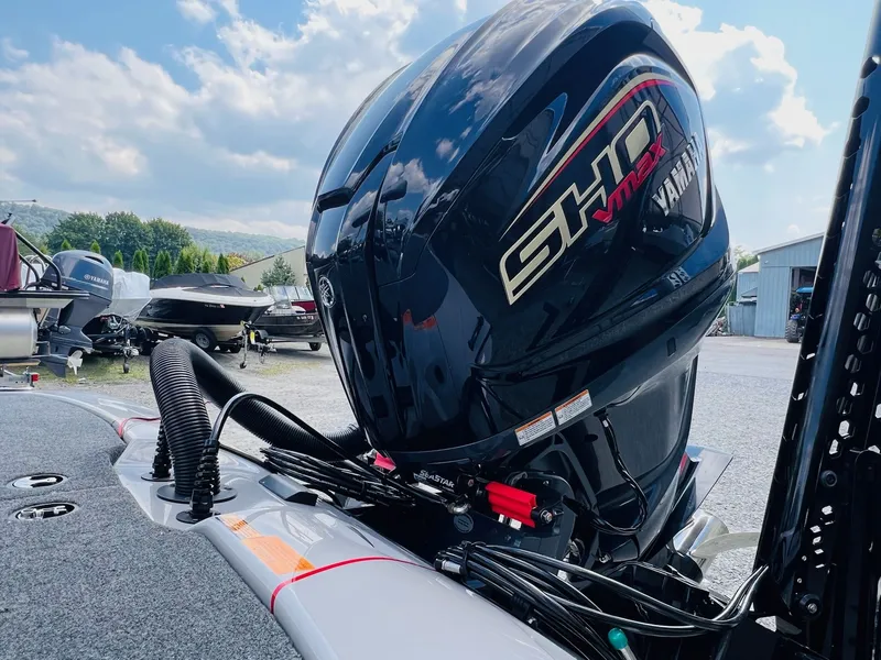 Slide: The Image of Skeeter ZXR20 2025 - 37