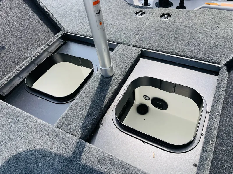 Slide: The Image of Skeeter ZXR20 2025 - 42