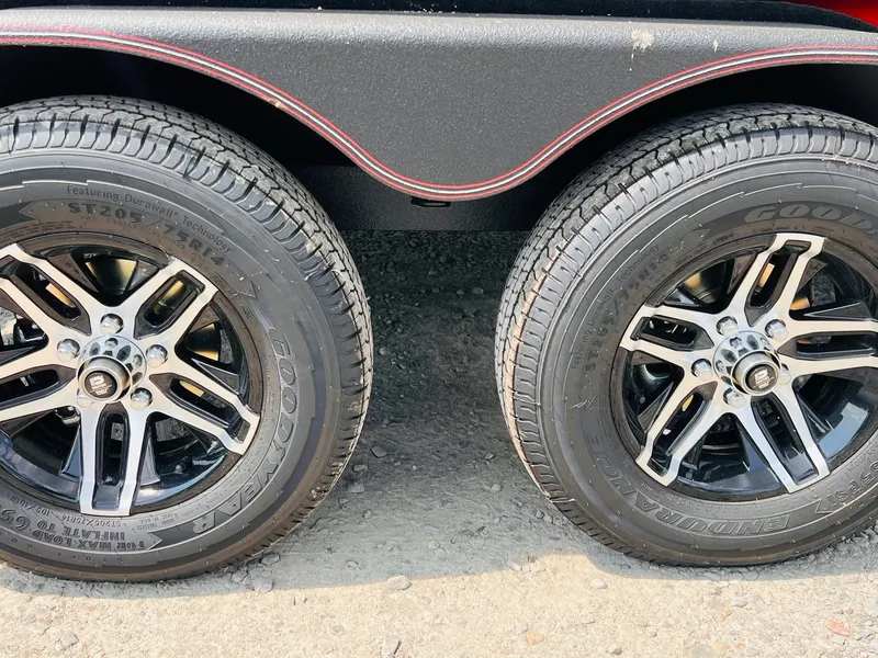 Slide: The Image of Skeeter ZXR21 2025 - 35