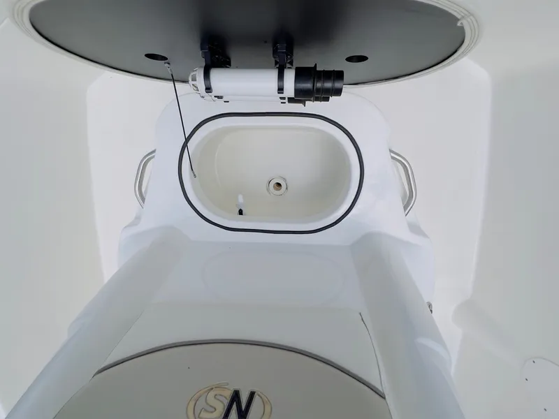 Slide: The Image of NauticStar 2140 Sport SB 2017 - 22