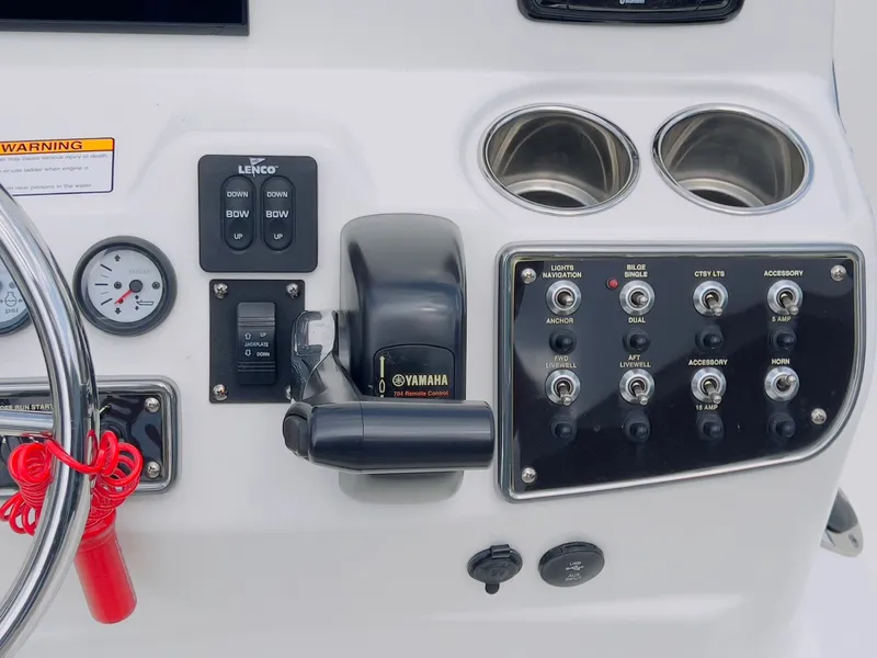 Slide: The Image of NauticStar 2140 Sport SB 2017 - 23