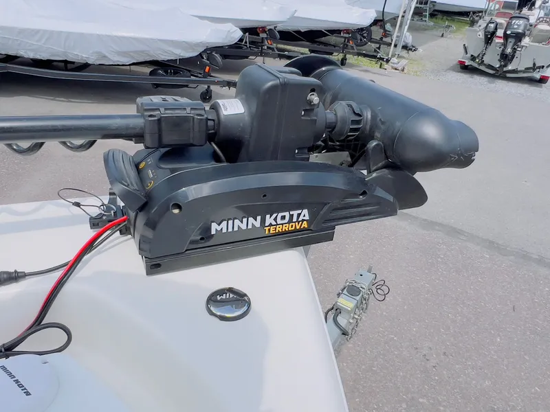 Slide: The Image of NauticStar 2140 Sport SB 2017 - 25