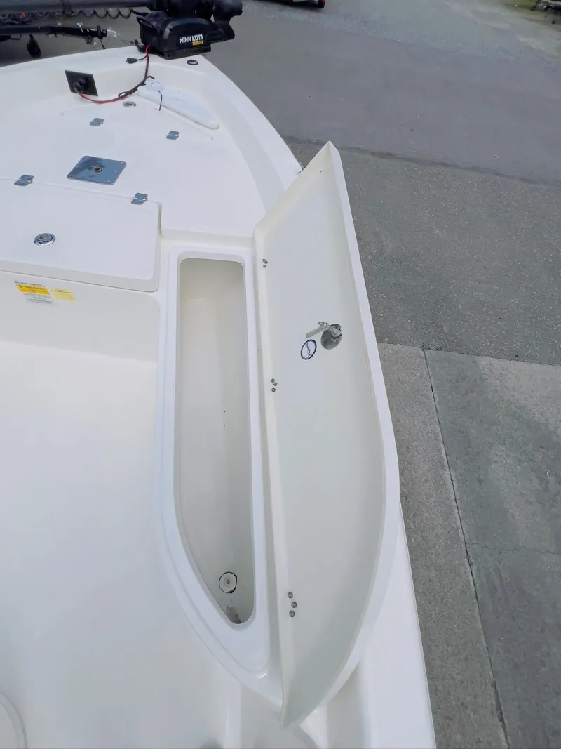 Slide: The Image of NauticStar 2140 Sport SB 2017 - 36