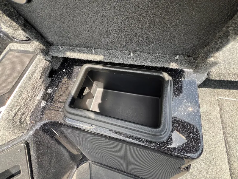 Slide: The Image of Skeeter FXR20 Limited 2025 - 14