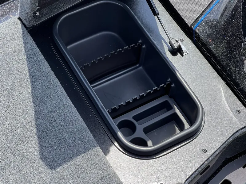 Slide: The Image of Skeeter FXR20 Limited 2025 - 39