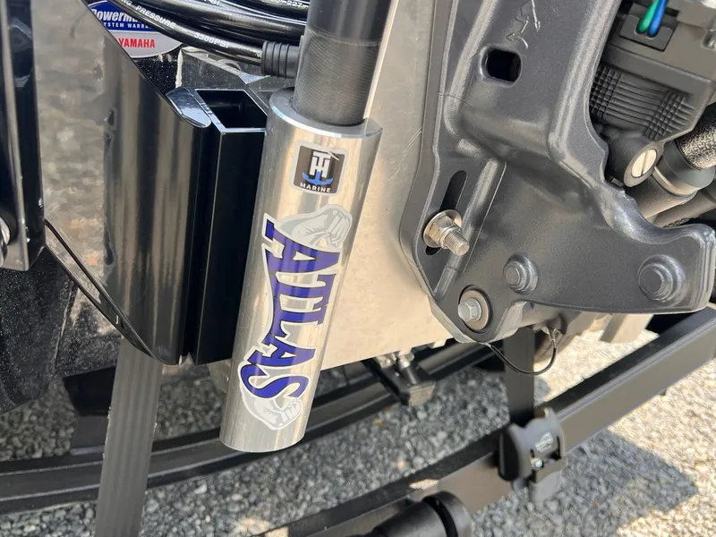 Slide: The Image of Skeeter FXR20 Limited 2025 - 4