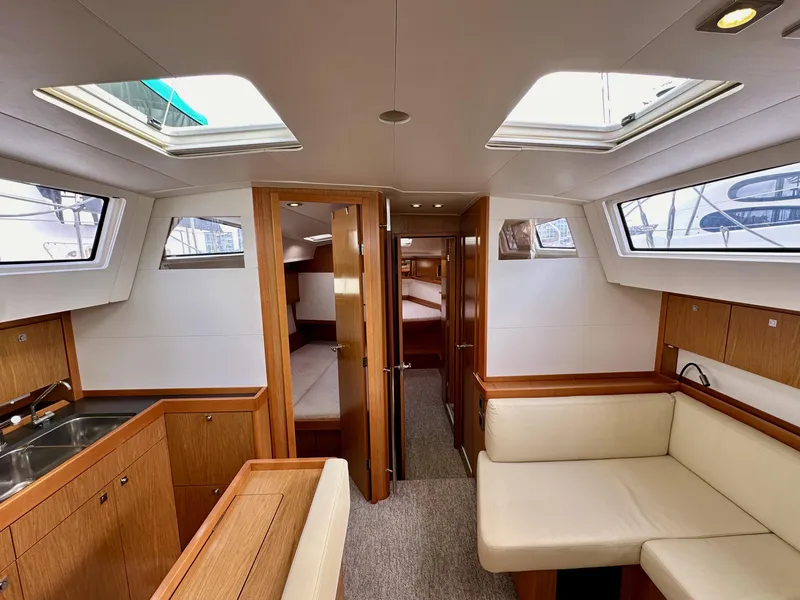 Slide: The Image of Beneteau Sense 43 2012 - 66
