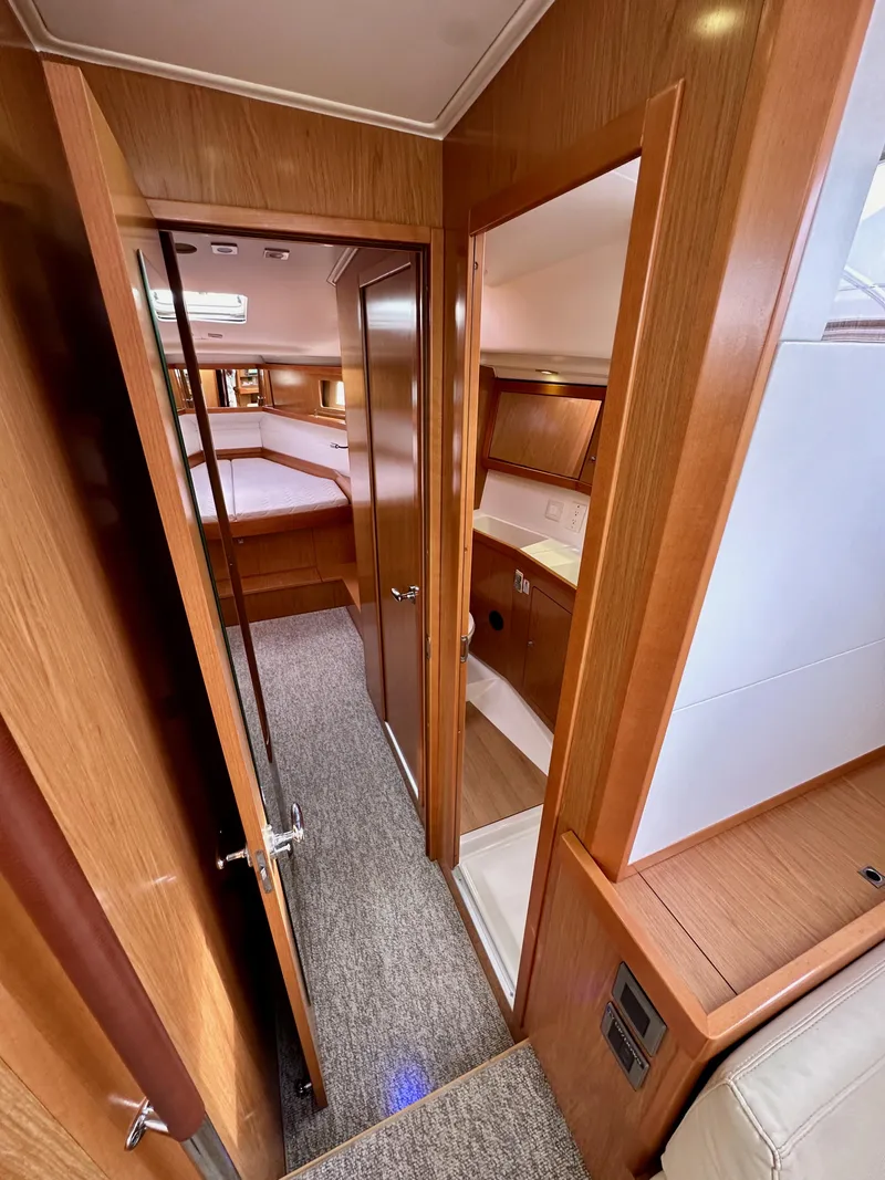 Slide: The Image of Beneteau Sense 43 2012 - 72