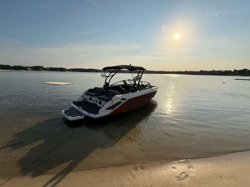 Slide: The Image of Scarab 210 LX Wake 2026 - 19