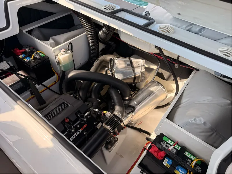 Slide: The Image of Scarab 210 LX Wake 2026 - 23