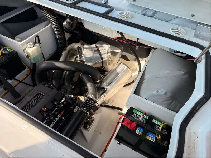 Slide: The Image of Scarab 210 LX Wake 2026 - 24