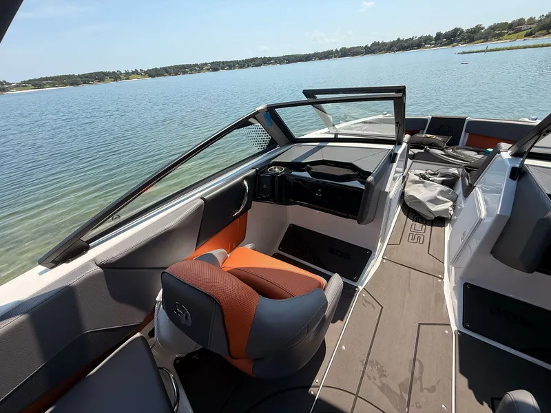 Slide: The Image of Scarab 210 LX Wake 2026 - 31