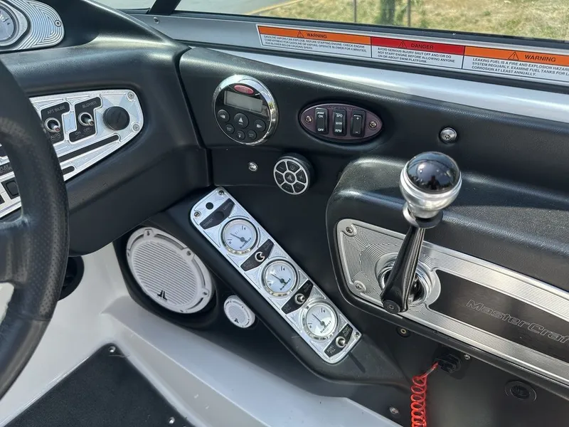 Slide: The Image of MasterCraft XStar 2007 - 11